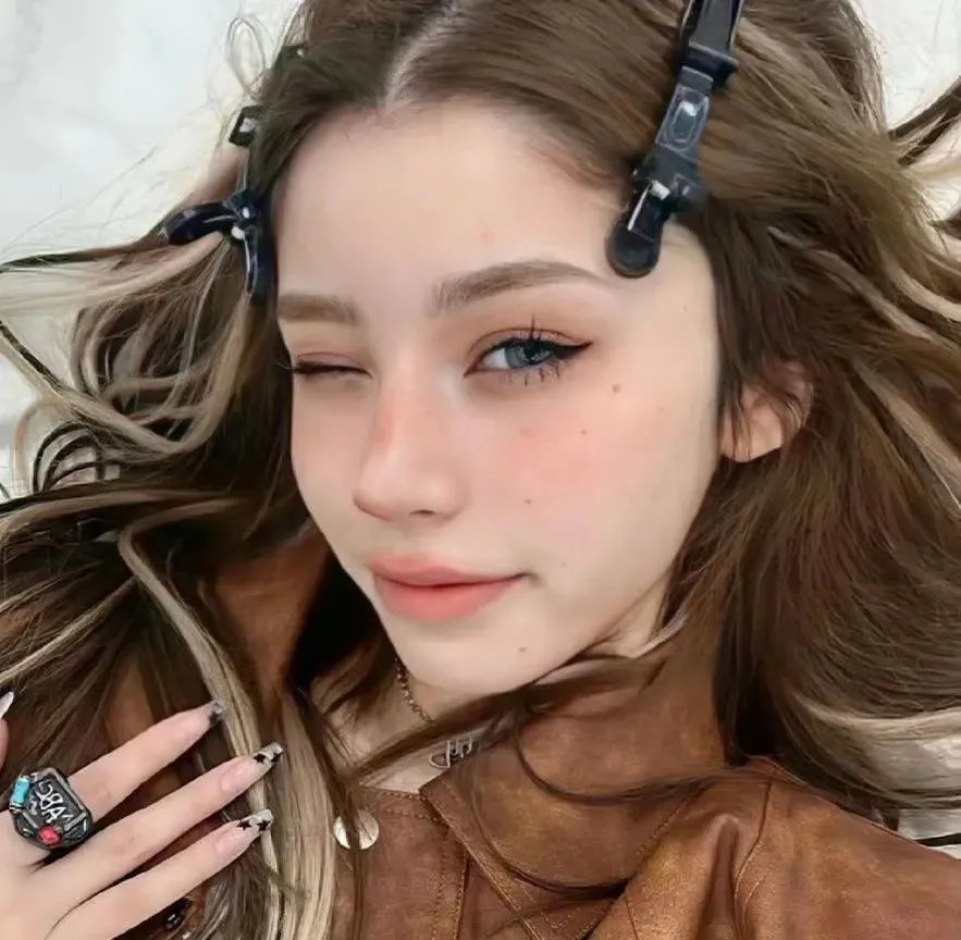 哦我天，吸血鬼 封面